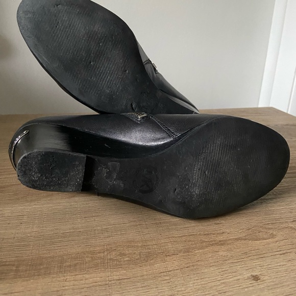 Michael Kors, Black Leather Wedge ankle boot - Picture 5 of 7